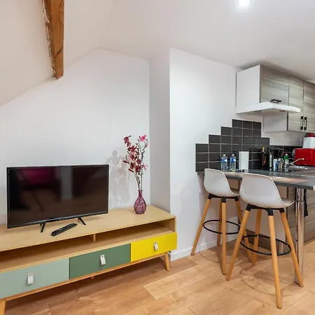 Le Nid D'or - Calme - Wifi Hd Apartment